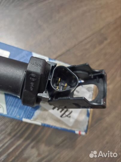 Катушка зажигания BMW 0221504470