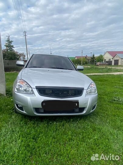 Решетка радиатора LADA priora