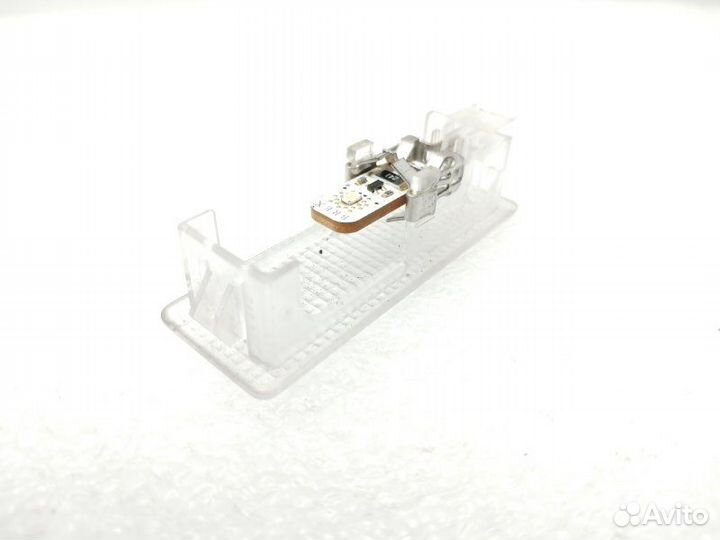 Плафон подсветки салона Bmw 3-Series E90 2.5