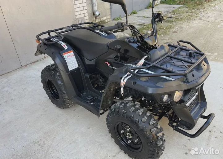 Квадроцикл Linhai yamaha 150 черный