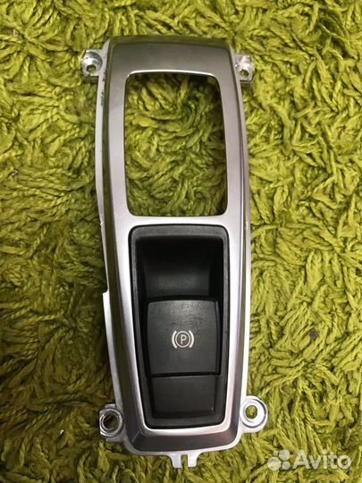 Кнопка ручника стояночного тормоза BMW 9156133-01