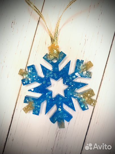 Елочные игрушки из эпоксидной смолы