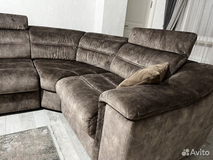 Угловой диван
