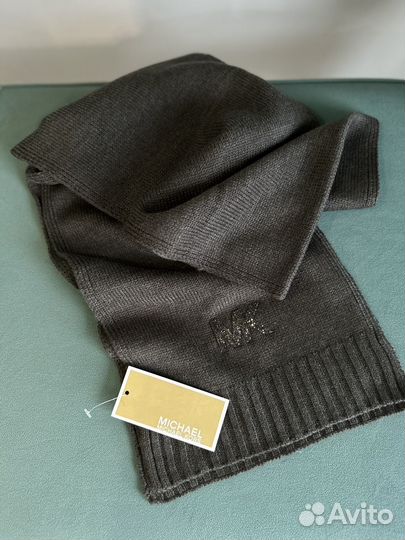 Набор Michael Kors (шапка, шарф, перчатки)