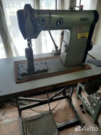 Швейная машина колонковая pfaff