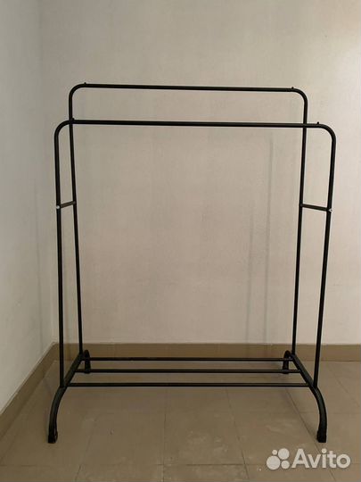 Вешалка для одежды напольная