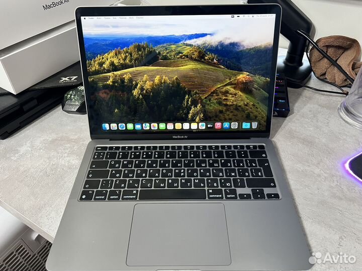 Apple MacBook air 13 2020 m1 16gb 256