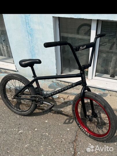 Трюковой велосипед BMX