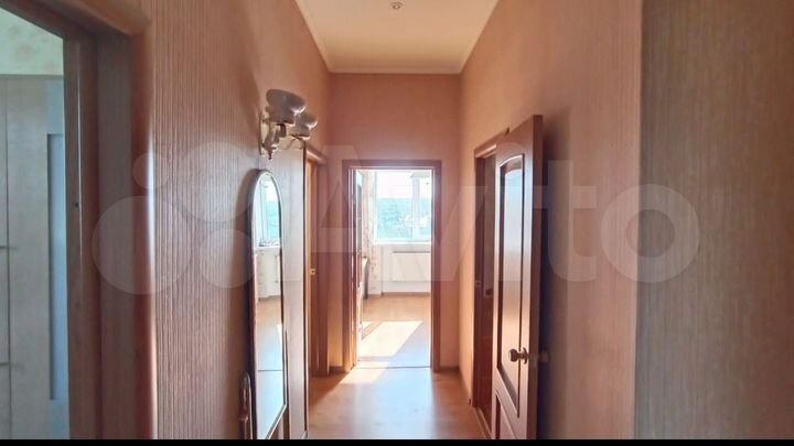 2-к. квартира, 50 м², 3/4 эт.