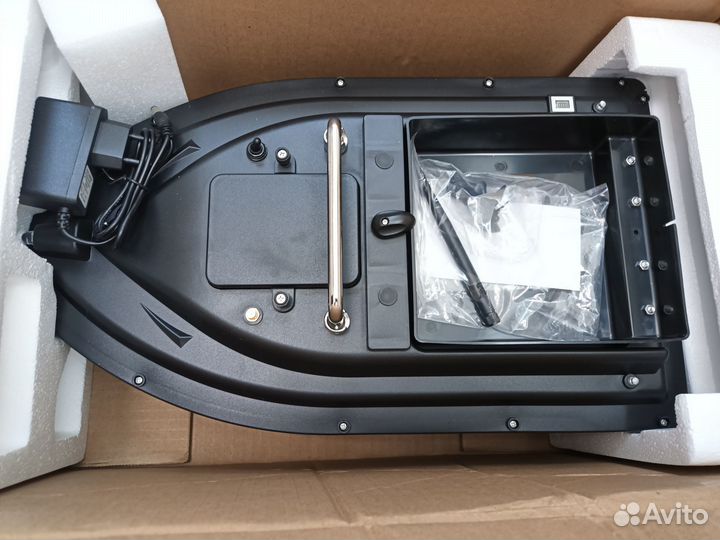 Прикормочный кораблик GPS 16 точек (10 Ah) с 2 Акб