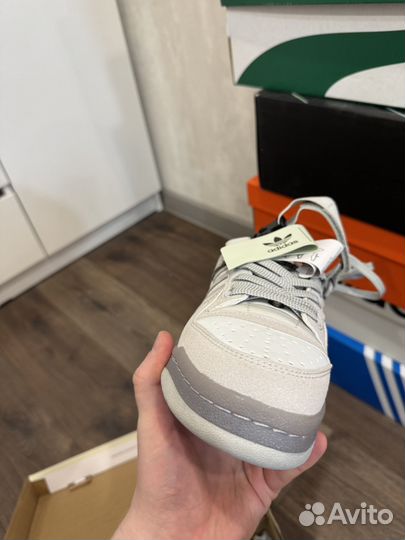 Кроссовки Adidas Bad Bunny