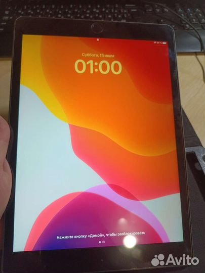 iPad 2019 32 гб +защ.стекло, стилус, чехол
