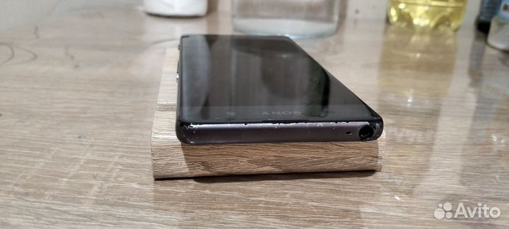 Sony Xperia XA, 2/16 ГБ