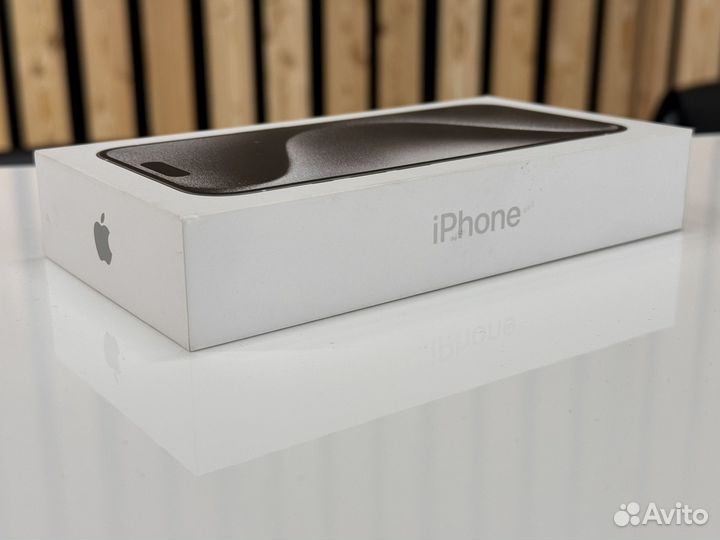 iPhone 15 Pro, 512 ГБ