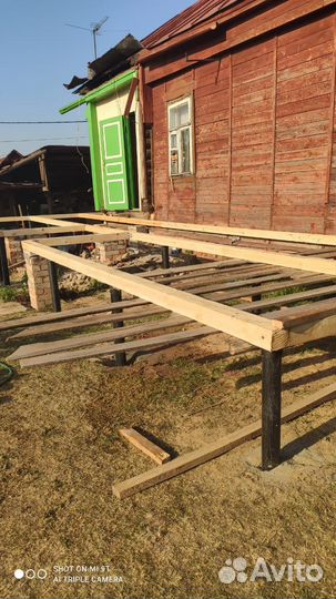 Бригада строителей