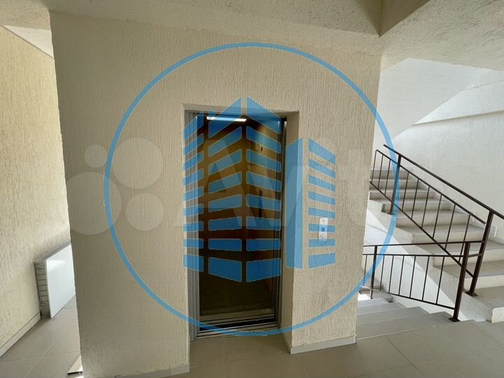 2-к. квартира, 57,2 м², 1/9 эт.