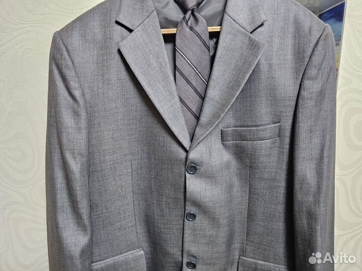 Костюм мужской