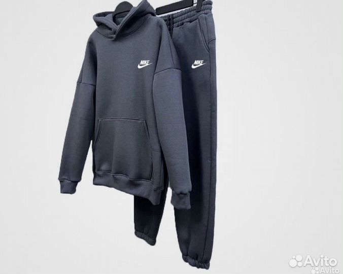 Спортивный костюм Nike на флисе