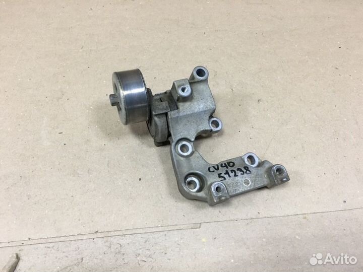 Натяжитель приводного ремня Toyota Highlander 2 40