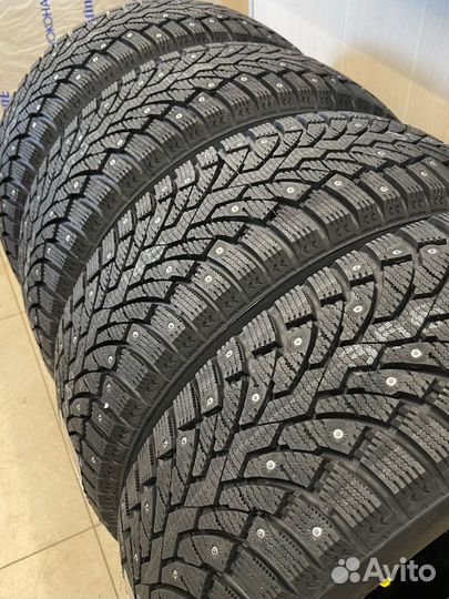 Pirelli Formula Ice 205/65 R16 99T