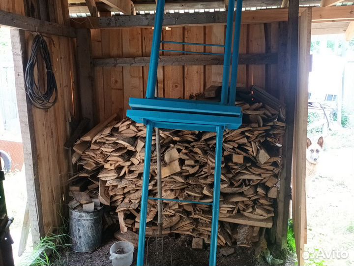 2 лавочки+столик