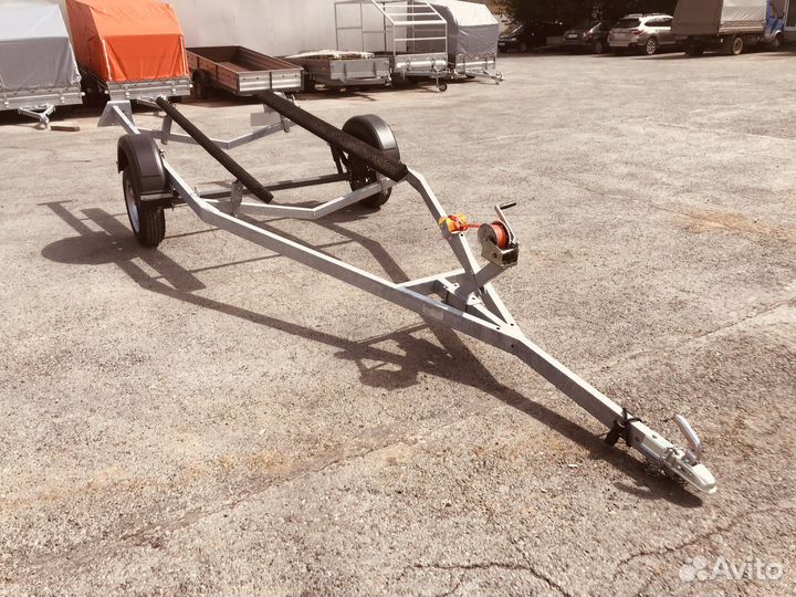 Прицеп для лодки 5,5метра цинк