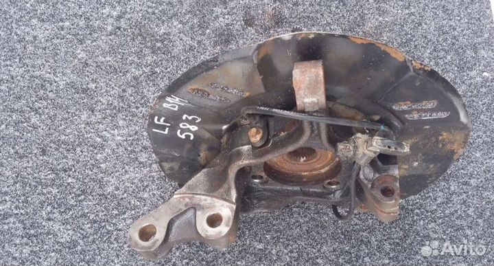 Поворотный кулак Subaru Outback BR/B14