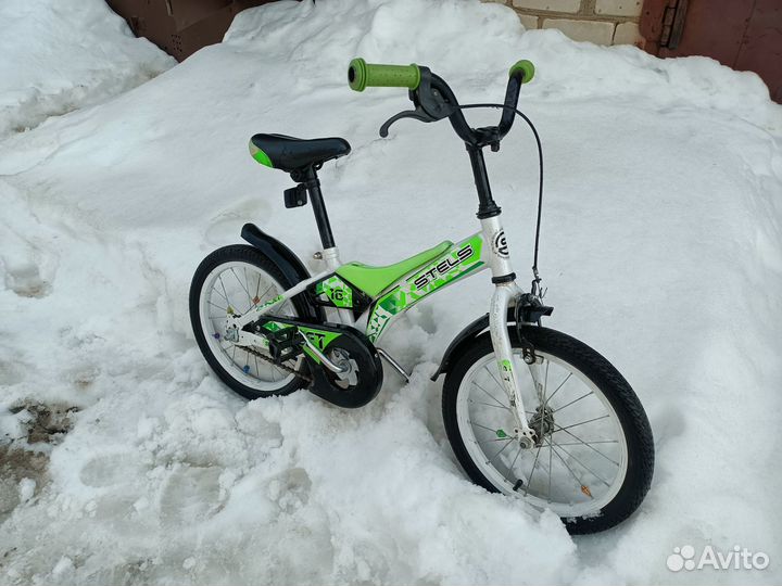 Детский велосипед stels 16
