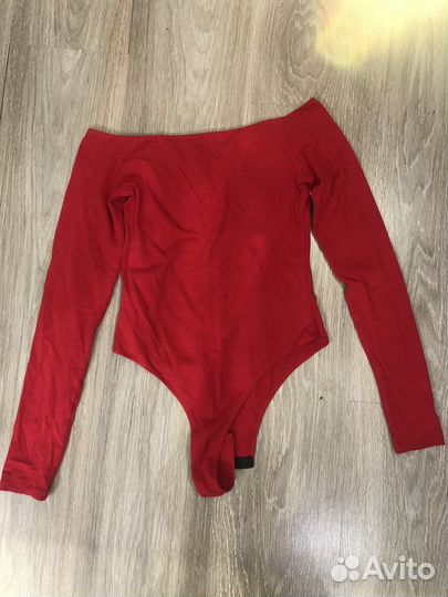 Женское боди красное