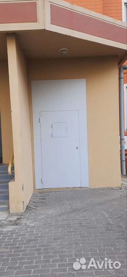 Металлическая дверь 2.77 на 1.33