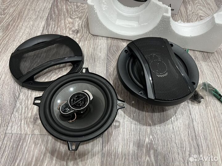 Динамики колонки Pioneer 13см