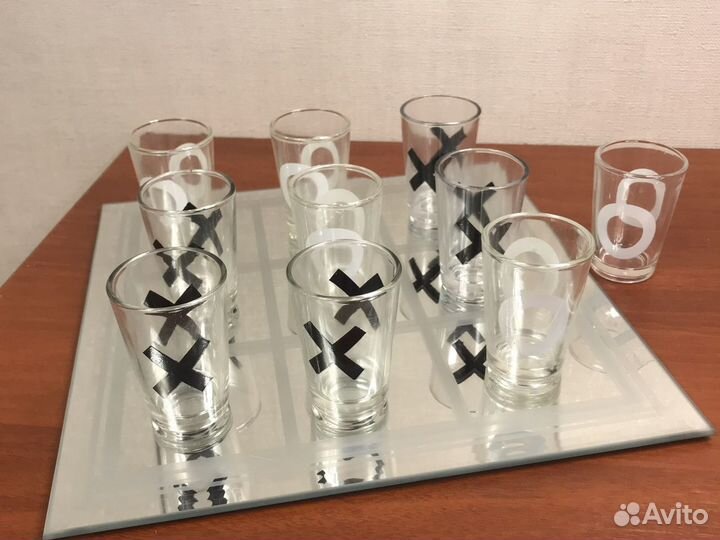 Новая игра крестики нолики для компании/стаканы