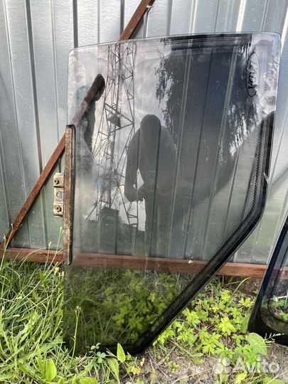 Стекла боковые ваз 2114 с шелкографией