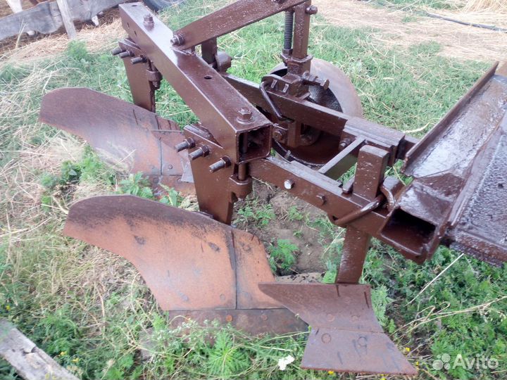 Плуг Лидсельмаш 2 корп. (Л-101), 1996