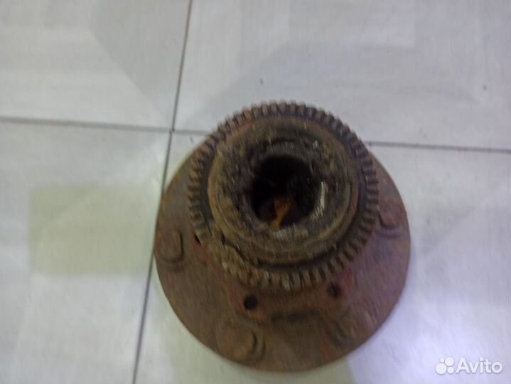 Ступица передняя Мерседес