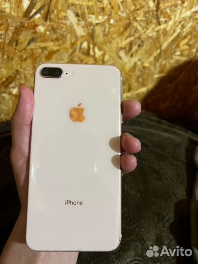 iPhone 8 Plus, 64 ГБ