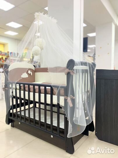 Детская кровать + матрас в подарок