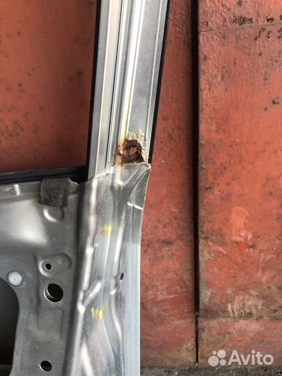 Дверь передняя, правая mazda 6 gg