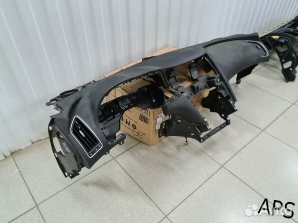 Торпедо с подушкой Инфинити ку 50 оригинал бу