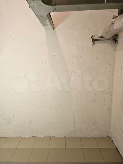 Машиноместо, 11 м²