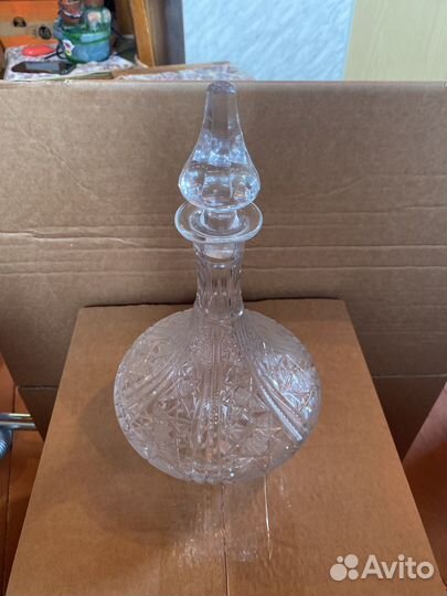 Графин хрустальный с рюмками
