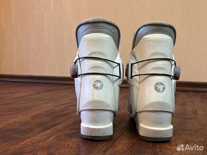 Горнолыжные ботинки rossignol