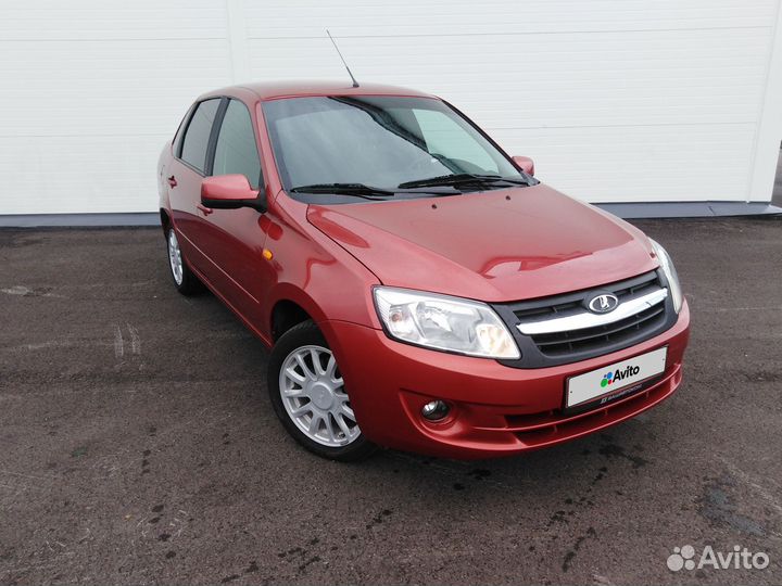 LADA Granta 1.6 МТ, 2013, 55 591 км