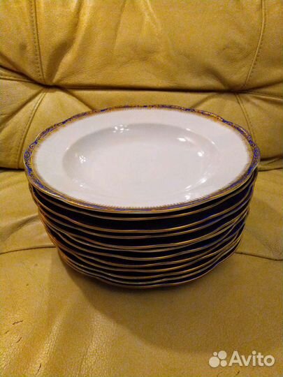 Сервиз столовый на 12 персон, KPM 83 предмета