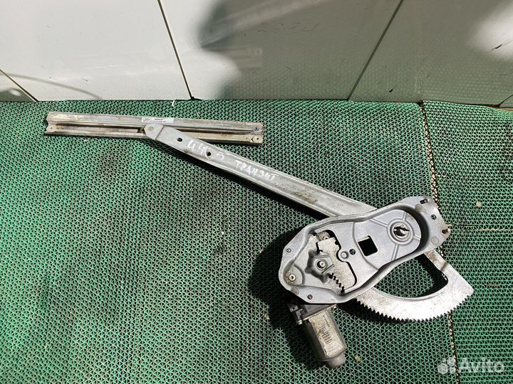 Стеклоподьемник передней левой двери Ford Transit