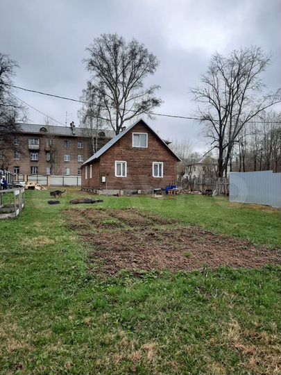 Дом 172 м² на участке 8 сот.