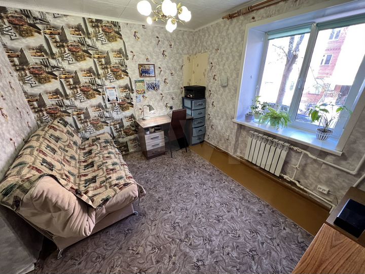 2-к. квартира, 52 м², 2/5 эт.