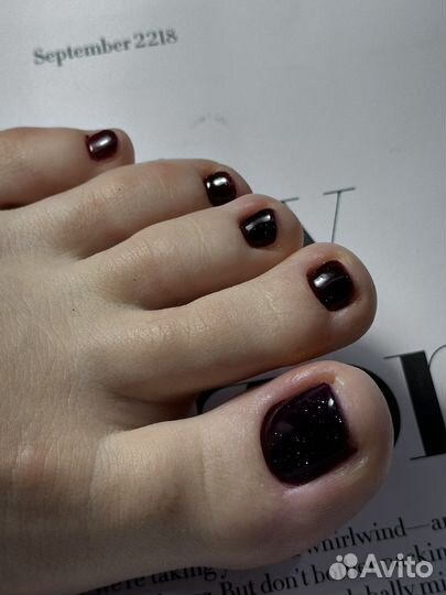 Наращивание ногтей, маникюр, педикюр