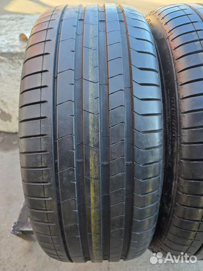 Pirelli P Zero 245/35 R21 96Y