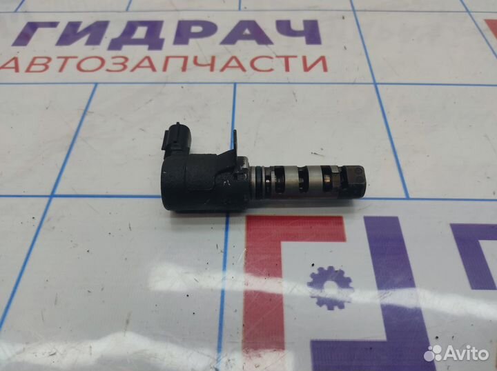Клапан электромагнитный изменения фаз грм Mitsubis